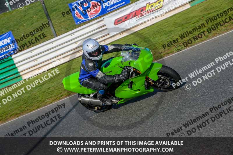 PJM Wedding Photography;enduro digital images;event digital images;eventdigitalimages;mallory park;mallory park photographs;mallory park trackday;mallory park trackday photographs;no limits trackdays;peter wileman photography;racing digital images;trackday digital images;trackday photos